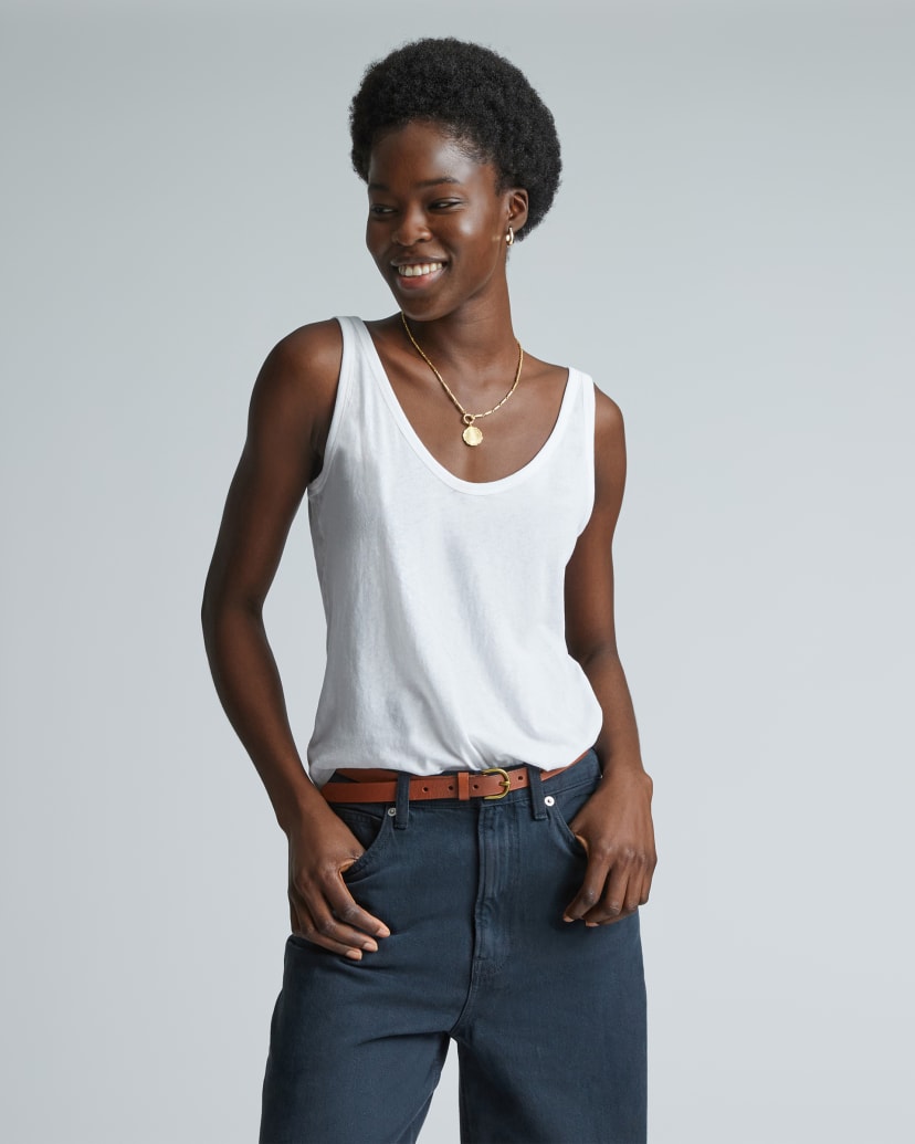 11:02 * Everlane Air Cami in White XXS 